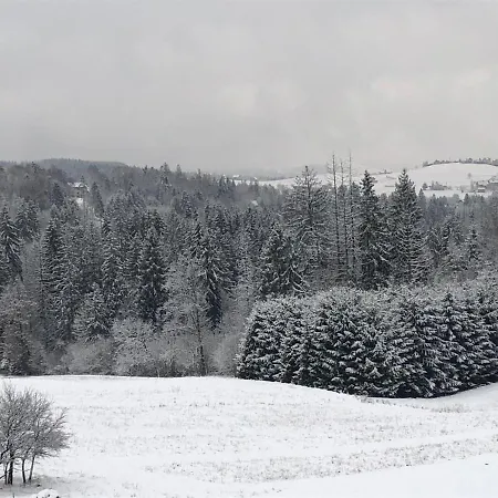 & Rosa איסטבנה